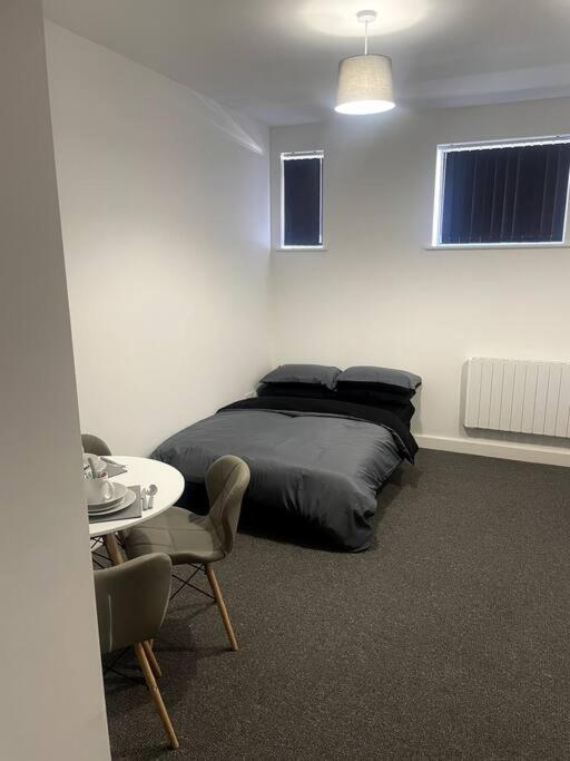 #4Bs 1 Bed Serviced Apartment Derby Exterior foto